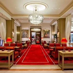 **** Hotel California Champs Elysées Francia
