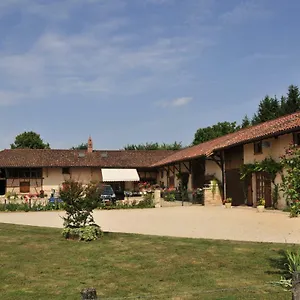 Domaine Des Charmilles Guest house
